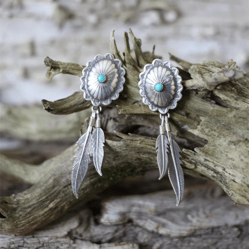 Creative Retro Feather Pendant Earrings – Jewelry Gift Ideas — 1