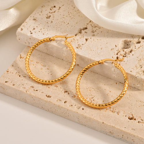 18K Gold-plated Dense Emboss Round Ring Earrings – Holiday Gift Ideas — 1