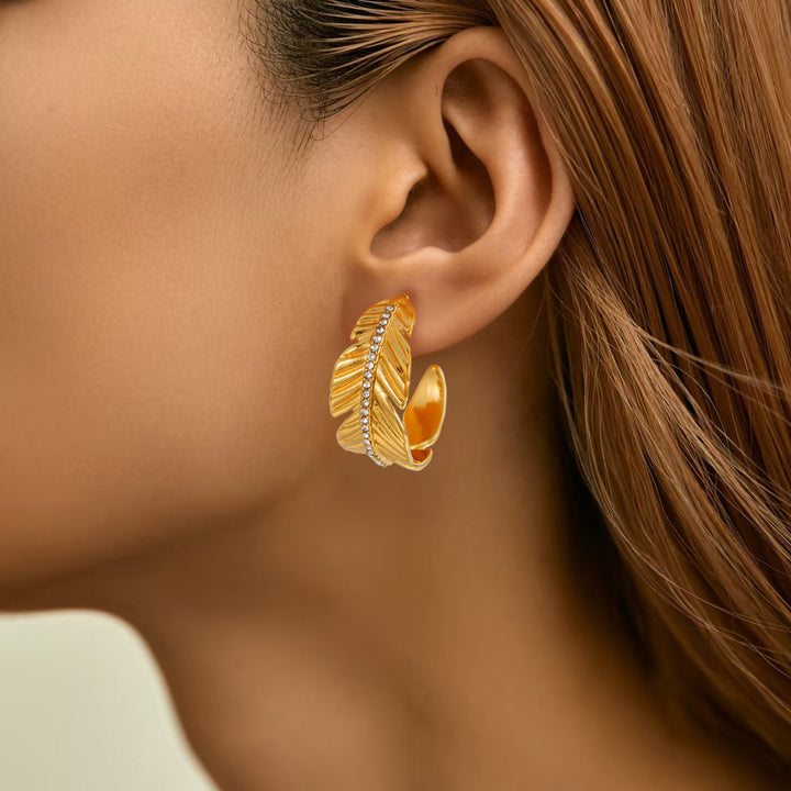 Titanium Steel Feather Rhinestone Earrings Fashion – Stylish Gifts — 1