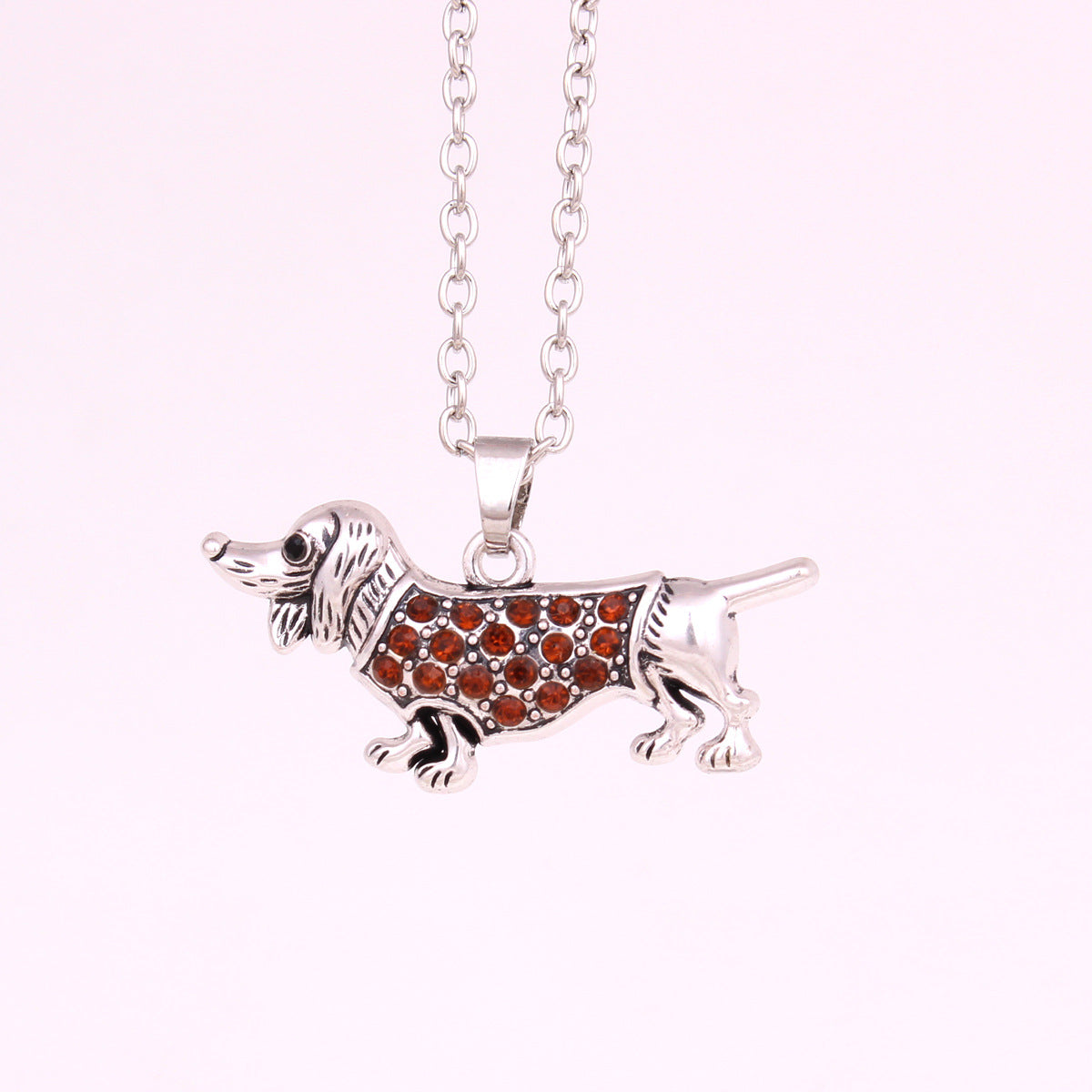 Dallas Dog Zinc Alloy Diamond-studded Necklace – Jewelry Gift Ideas — 1
