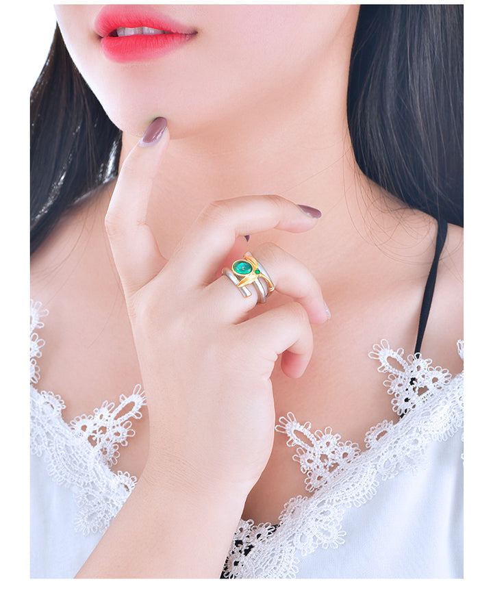 Women's Emerald Elegant Alloy Ring – Gifts for Her — 1