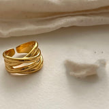 Irregular Highlight Line Crossing Ring – Everyday Gifts — 4