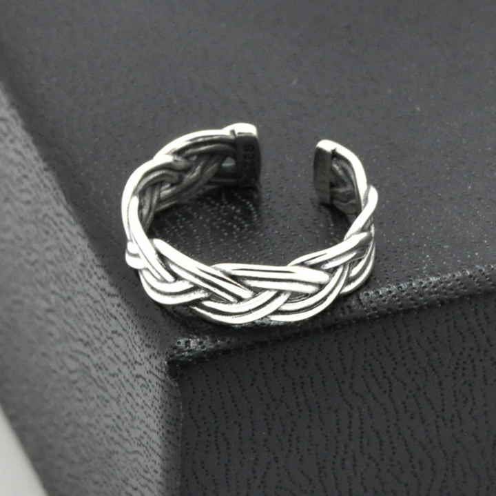 Simple Ring in Sterling Silver – Practical Gifts — 1