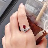 Women's Fashion Simple Ruby Crown Ring – Stylish Gifts — 1