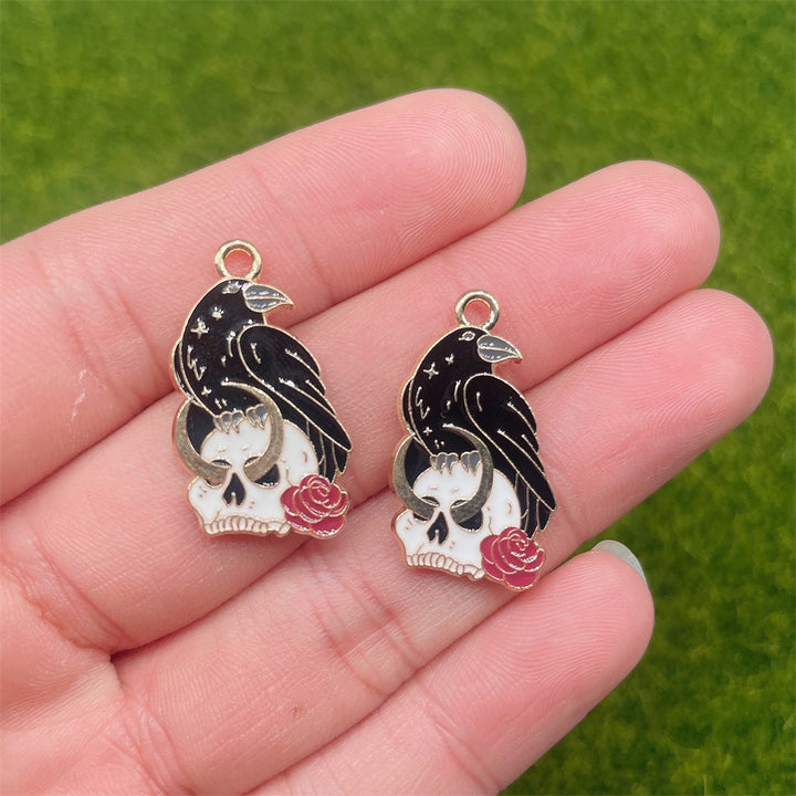 Gothic Style Cartoon Black Crow Pendant – Stylish Gifts — 1