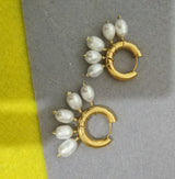 Golden Pearl Fan-shaped Tassel Earrings – Thoughtful Gifts — 1