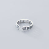 Silver Flower Ring Feminine Personality Design Sense – Gift Ideas — 3