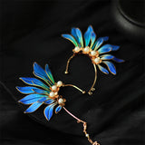 Retro Style Illusion Wing Shape Earrings – Stylish Gifts — 3