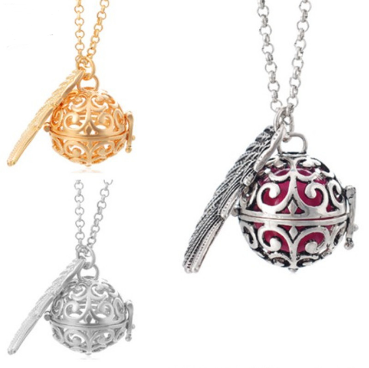 Angel wings necklace – Jewelry Gift Ideas — 1