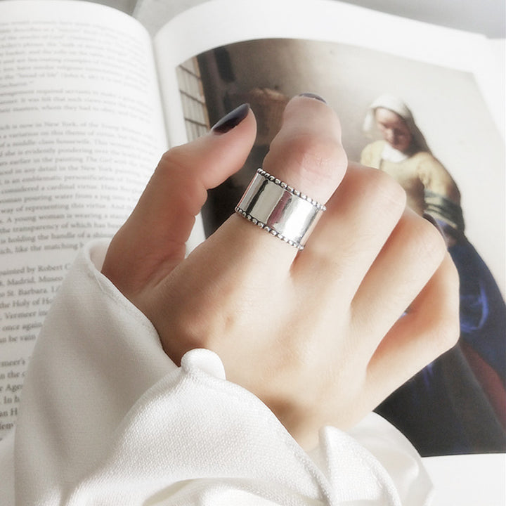 Fashion Distressed Wide Face Smooth Ring Silver Plated – Stylish Gifts — 1