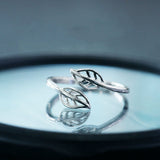 Hollowed-out leaf ring – Practical Gifts — 2