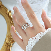 Caelum Golden Ring – Thoughtful Gifts — 2