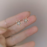Elegant And Fashionable Hollow Flower Delicate Edge – Small Gift Ideas — 4