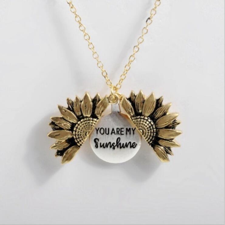 Flower-shaped Necklace Alloy Flower Sunflower – Jewelry Gift Ideas — 1