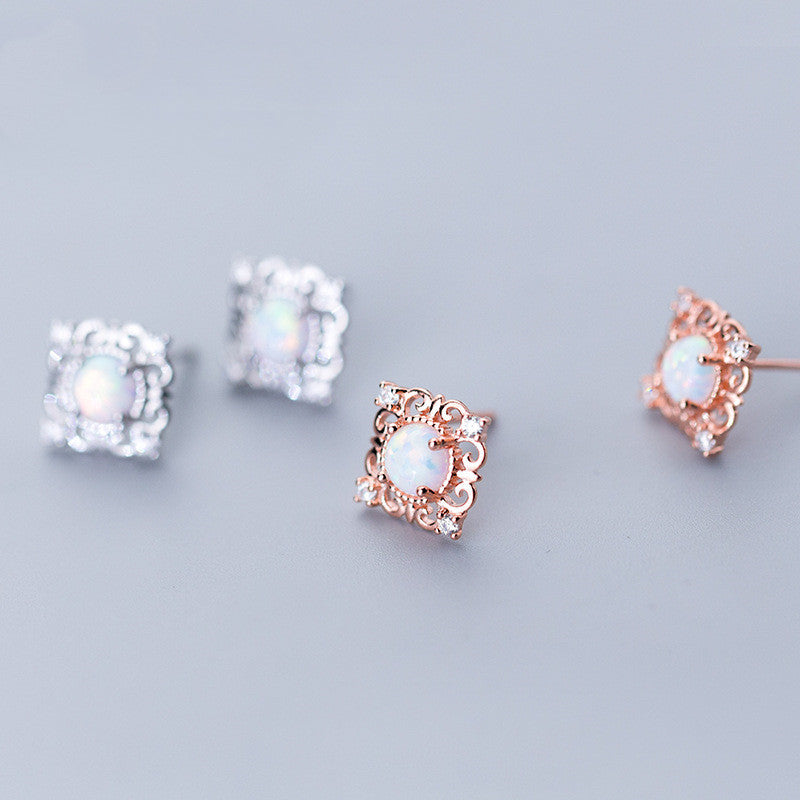 Ladies S925 Silver Diamond Pattern Square – Special Occasion Gifts — 1