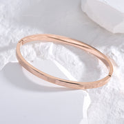 Small Snap Buckle Oval Bracelet In Titanium – Jewelry Gift Ideas — 8
