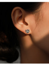 Women's Heart-shaped Plaid Stud Earrings – Gifts for Her — 5