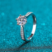 Sterling Silver Mosanite Six Claw Micro Inlaid Ring – Useful Gifts — 1