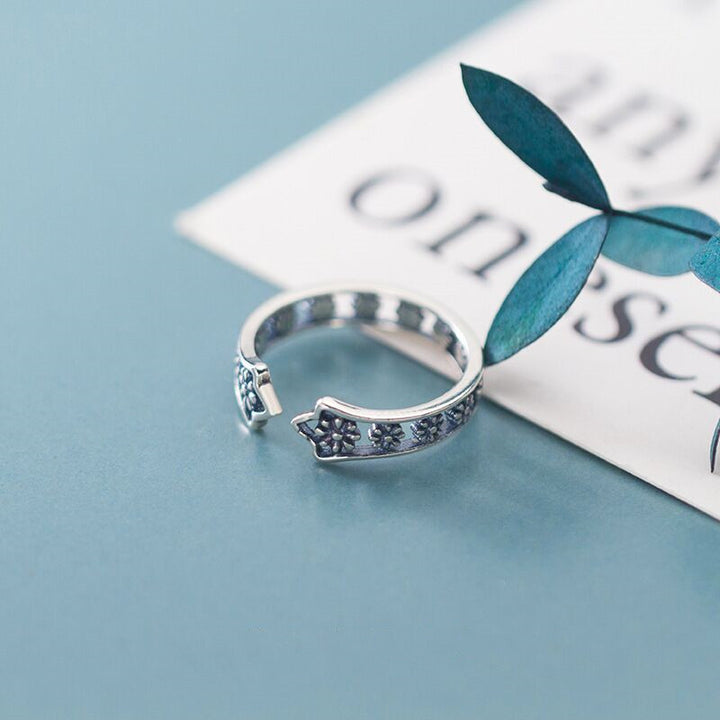 Silver Flower Ring Feminine Personality Design Sense – Gift Ideas — 1