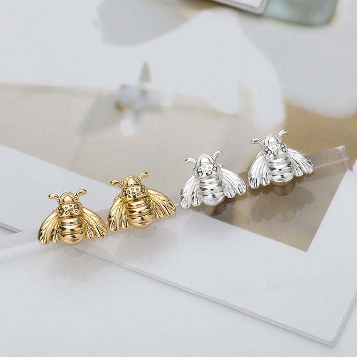 Fashionable Insect Stud Small Earrings – Thoughtful Gifts — 1