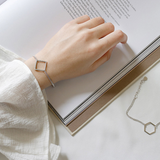 Geometric chain bracelet – Jewelry Gift Ideas — 4