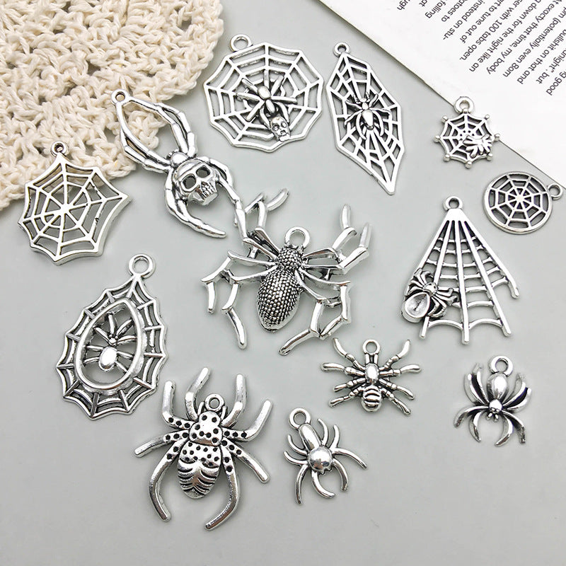 Zinc Alloy Spider Accessories Pendant – Stylish Gifts — 1