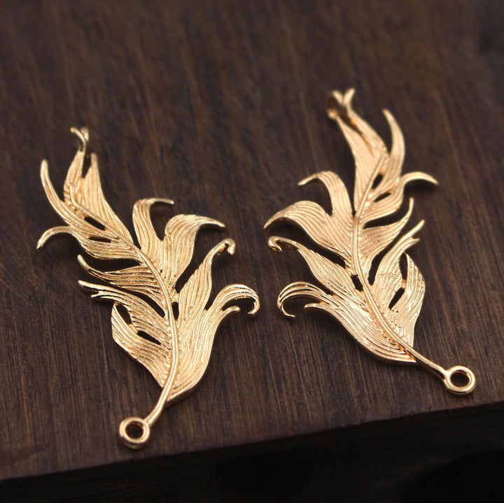 Cast Copper Peacock Feather Pendant – Jewelry Gift Ideas — 1