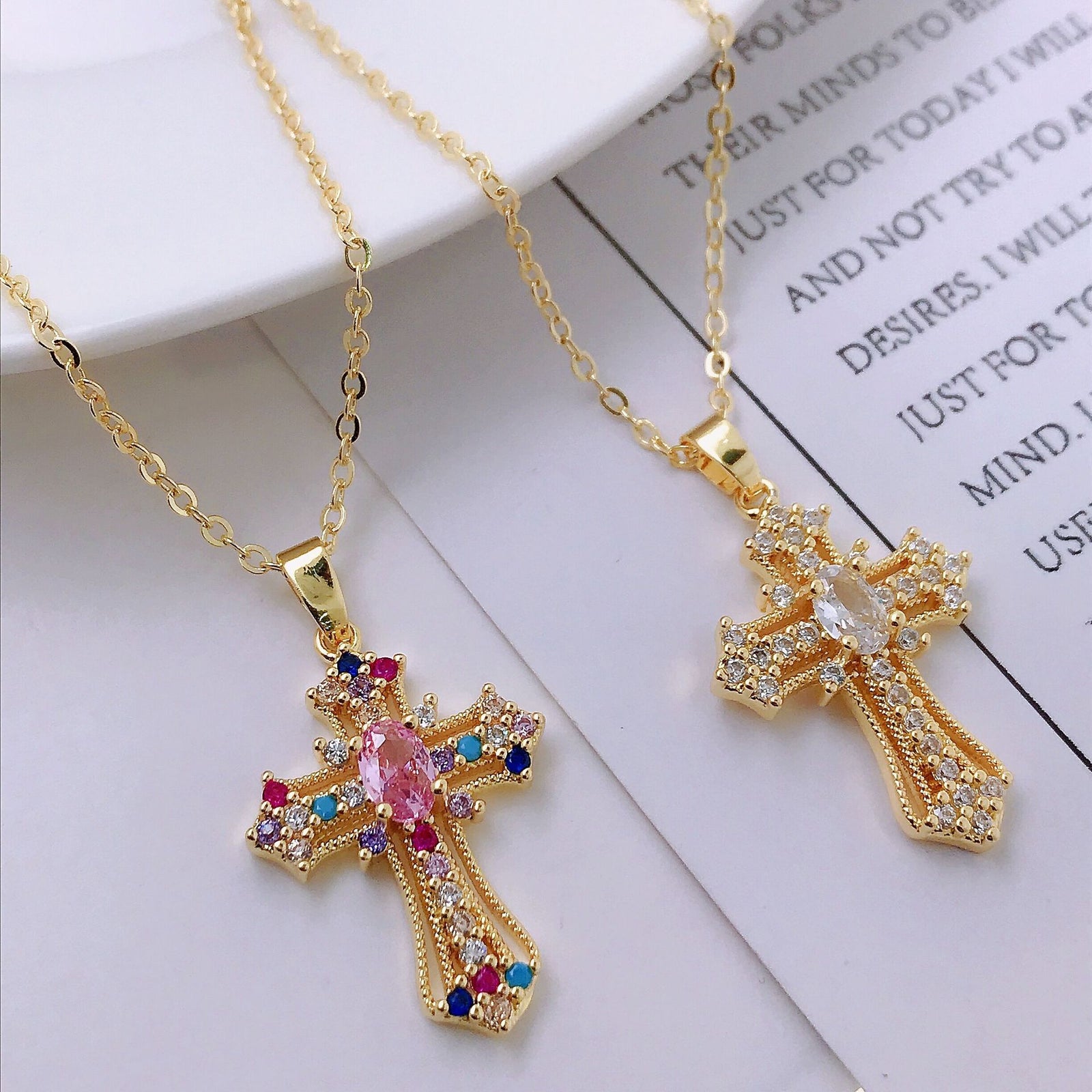 Ins Retro Punk Cross Personality Pendant Necklace – Jewelry Gift Ideas — 1