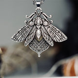 Retro Style Moth Pendant Necklace For Women – Jewelry Gift Ideas — 6