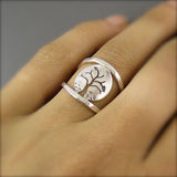 Fashion Simple Hollow Light Luxury Style Niche Ring – Stylish Gifts — 1