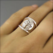 Fashion Simple Hollow Light Luxury Style Niche Ring – Stylish Gifts — 1