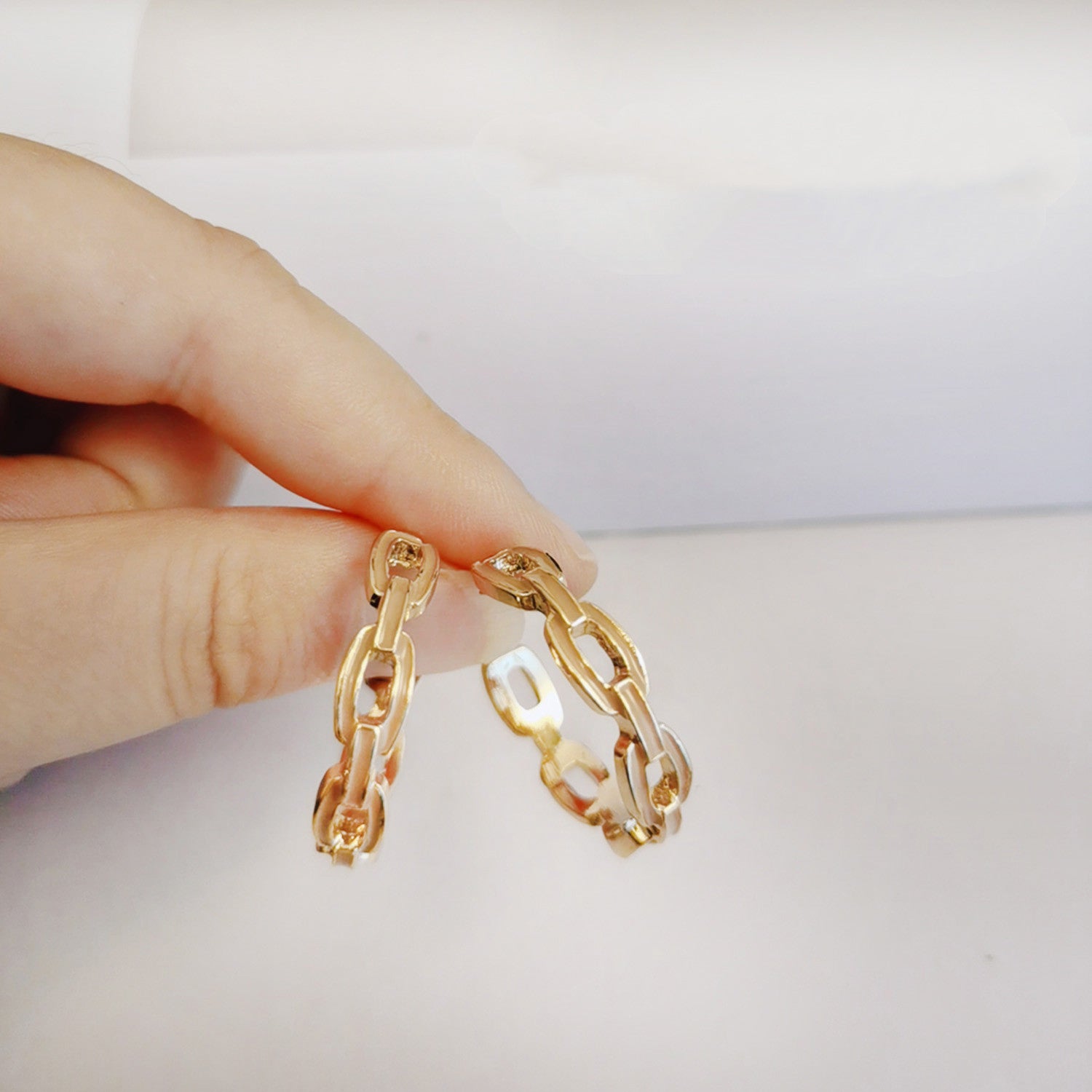 Fashion All-Match Color Painting Oil Ear Hoop Earrings – Stylish Gifts — 1