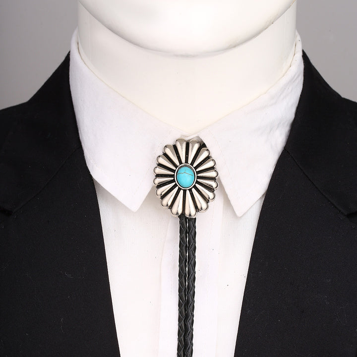 Celtic Pattern Turquoise Agate Bolo Tie – Thoughtful Gifts — 1