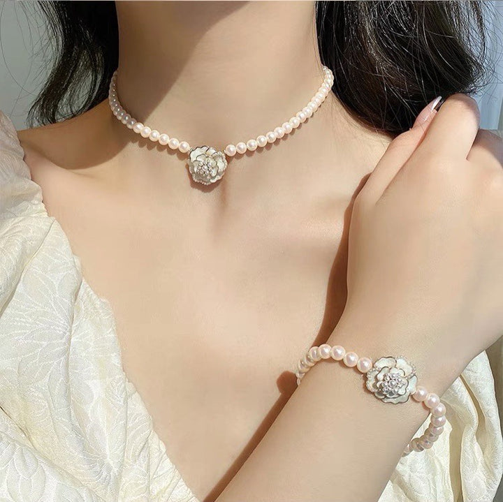 Women's New Light Luxury Camellia Ear Stud Pearl – Jewelry Gift Ideas — 1