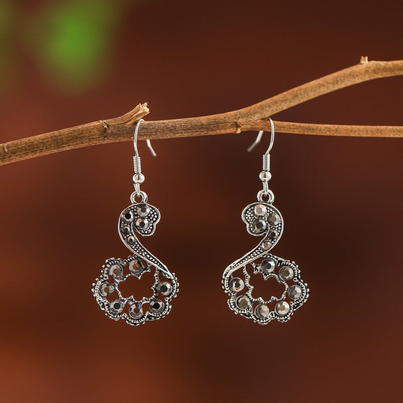 Chinese Style Vintage Drop Earrings With Diamonds – Stylish Gifts — 1