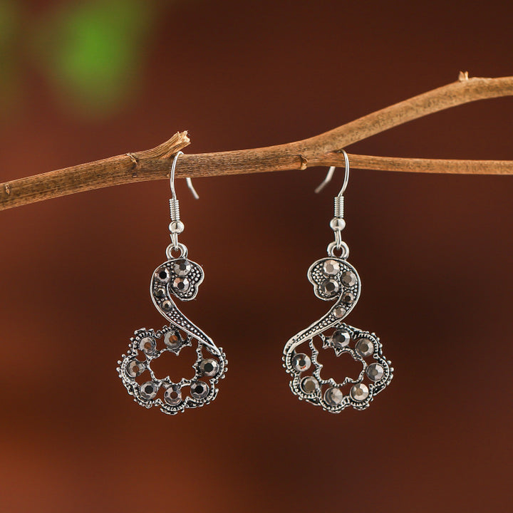 Chinese Style Vintage Drop Earrings With Diamonds – Stylish Gifts — 1