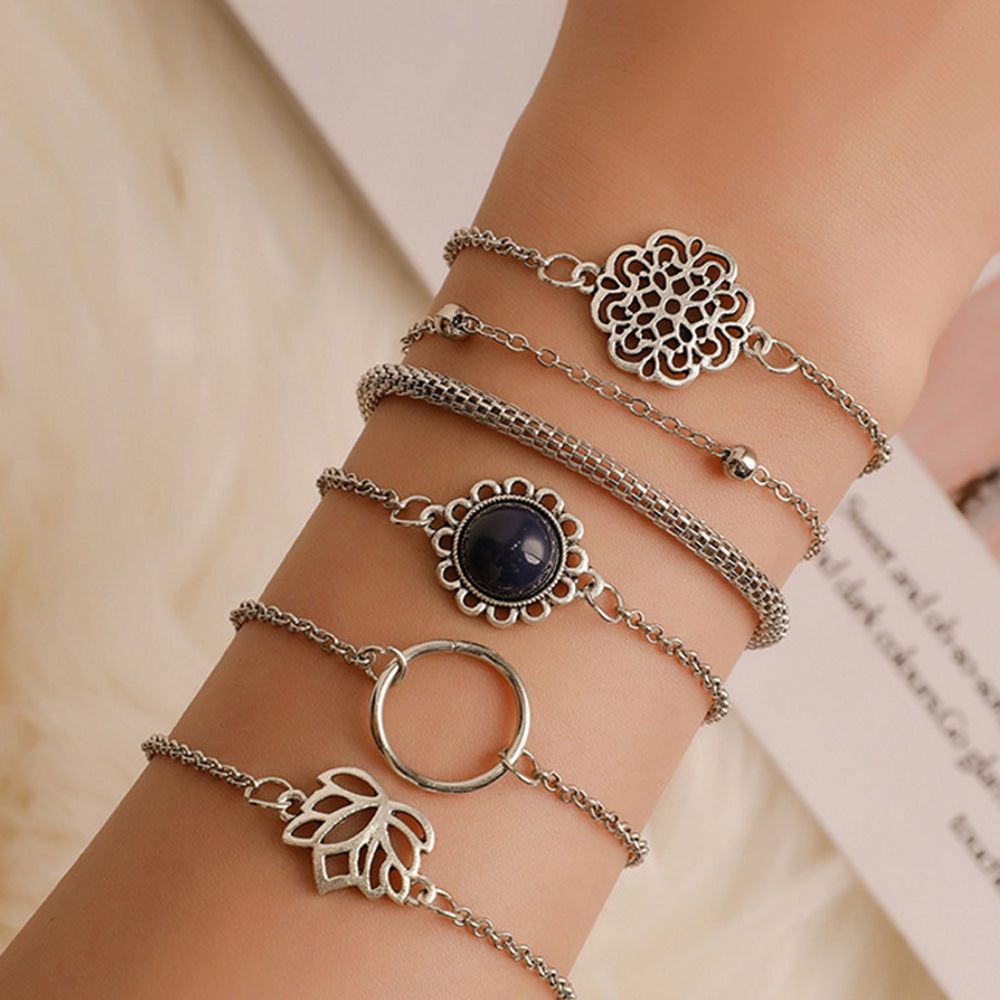 Geometric Hollowed Out Corn Chain Bracelet – Jewelry Gift Ideas — 1