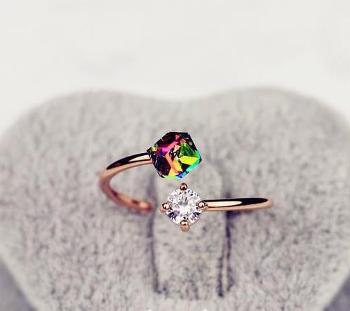 Fashion Same Style Color Changing Ring With Diamonds – Stylish Gifts — 1