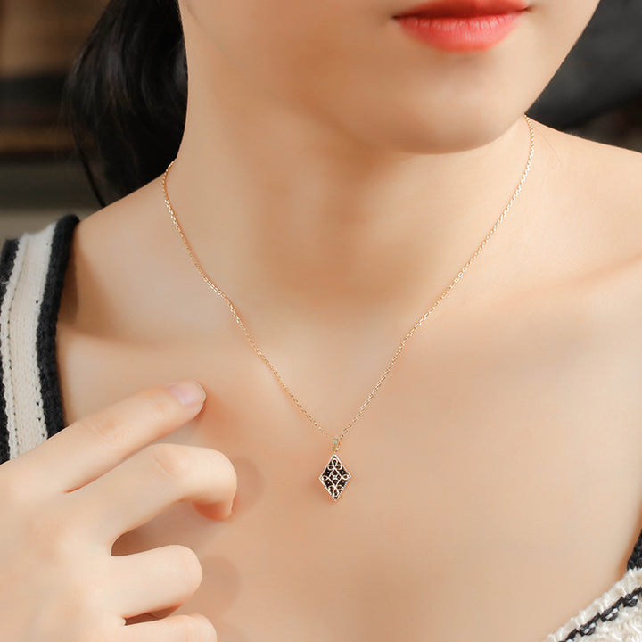 Luxury Retro Geometric Necklace – Jewelry Gift Ideas — 1
