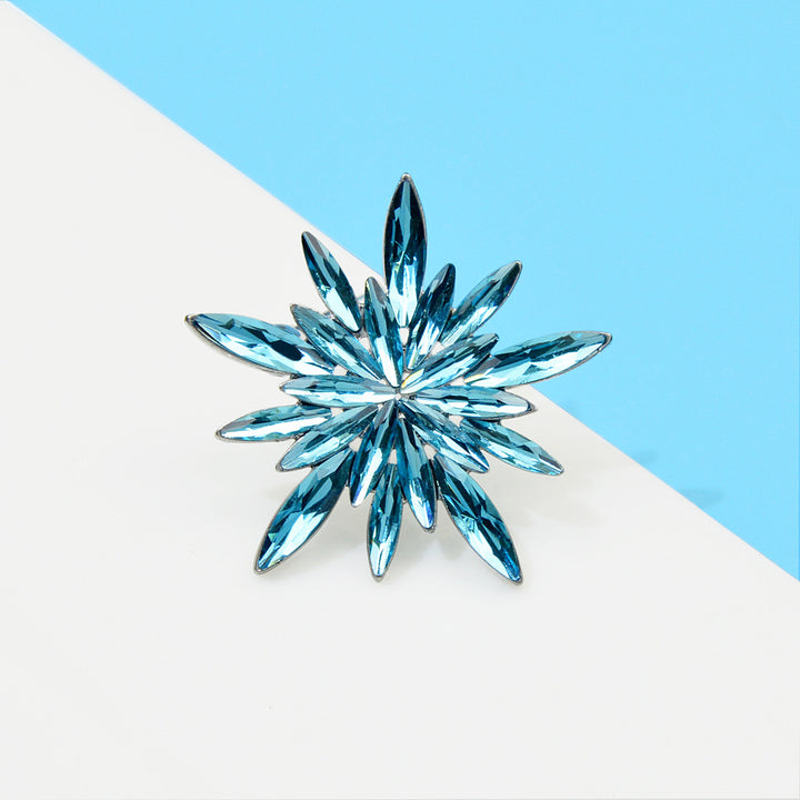 Christmas Blue Snowflake Brooch Pin – Jewelry Gift Ideas — 1