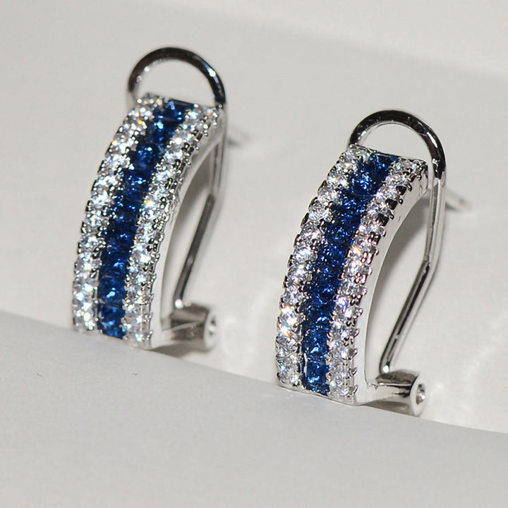 High-end Simple Elegant Niche Design Ear Clip – Holiday Gift Ideas — 1