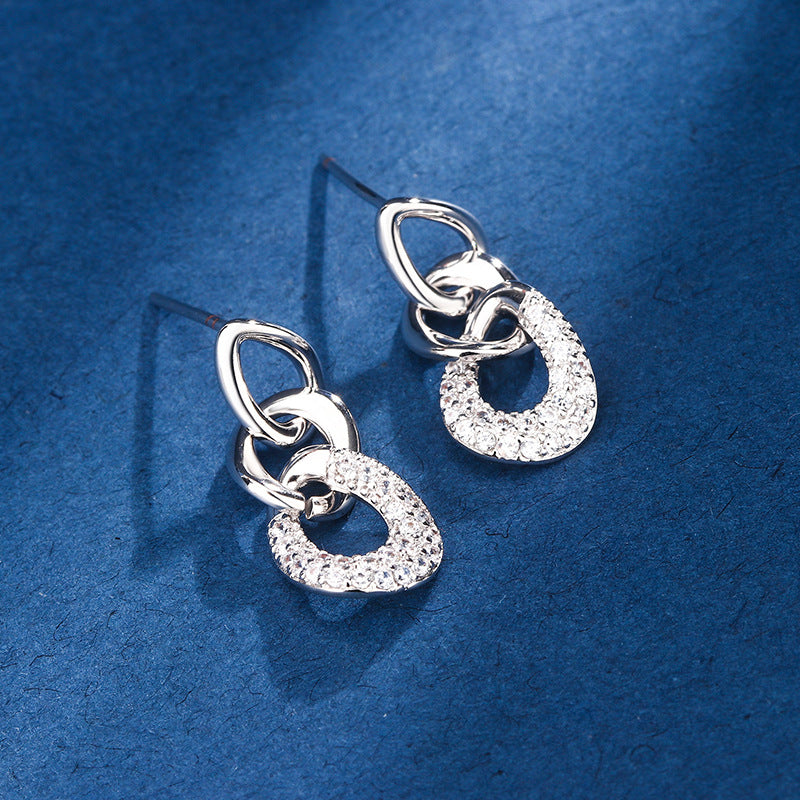 Trendy Special-interest Design Diamond-embedded – Holiday Gift Ideas — 1