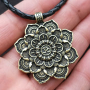Women's Double Sided Mandala Flower Pendant – Jewelry Gift Ideas — 7