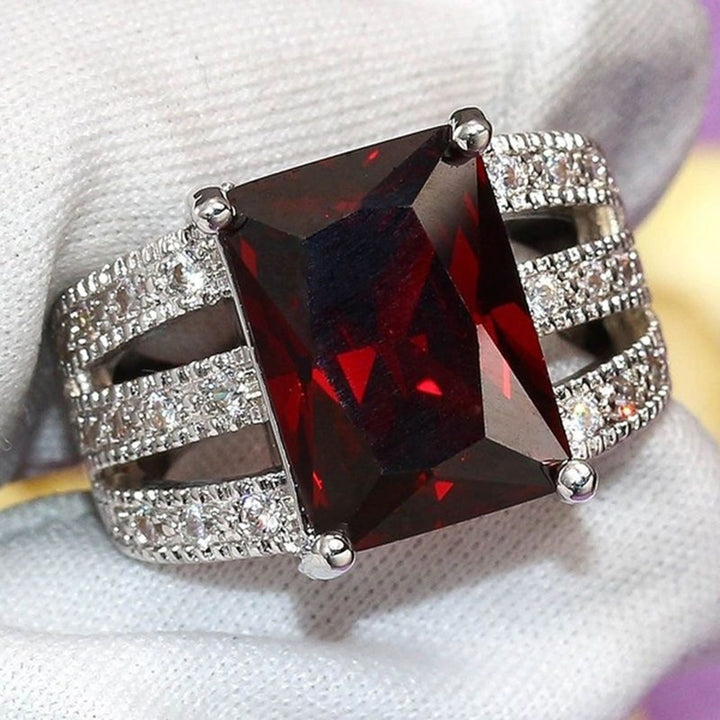 Luxurious And Personalized Accessories Zircon Ring – Stylish Gifts — 1