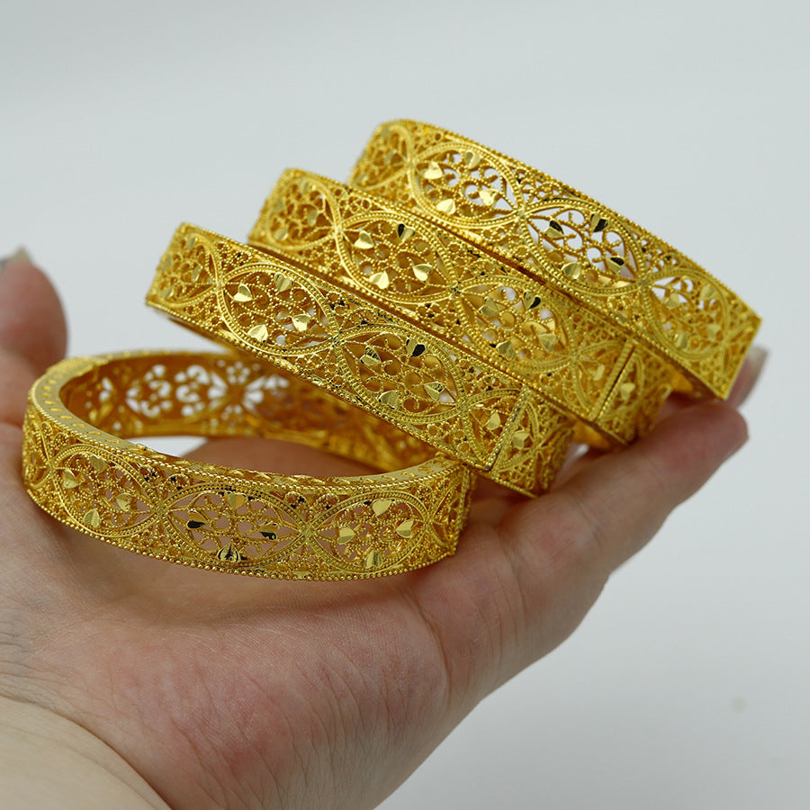 Fashion Hollowed-out Women's Versatile Jewelry – Stylish Gifts — 1