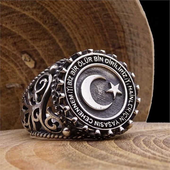 Alloy Moon Pentagram Pattern Women's Ring – Gifts for Her — 1