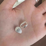 Shell Ear Clip Women's Fashion Simple Silvering – Stylish Gifts — 1