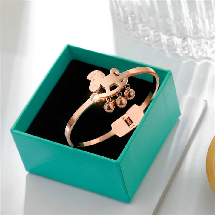 Simple Personality Horse Smooth Diamond Titanium – Jewelry Gift Ideas — 1