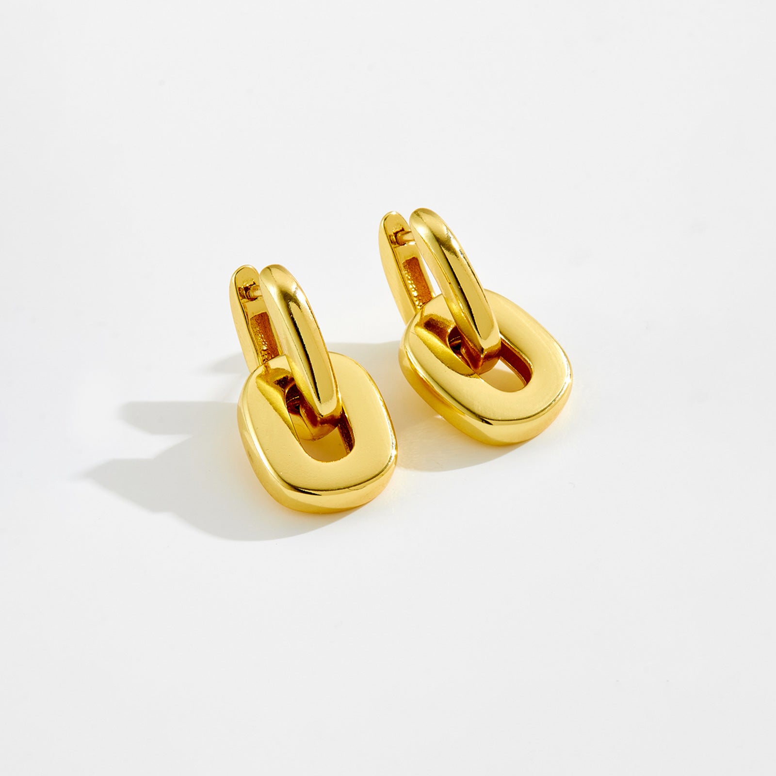 Design Vintage Ring Buckle Earrings – Holiday Gift Ideas — 1