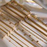 Women's Retro 18K Gold Cross Fine Feet Chain – Gifts for Her — 3